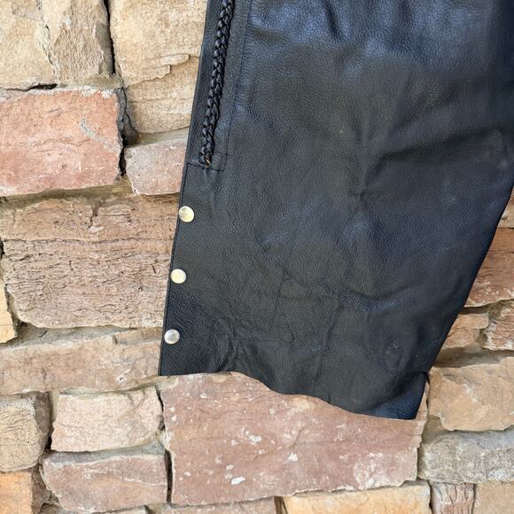 Black Leather side zip/snap motorcycle chaps Women's L Adj. Silver Buckle Waist - Picture 9 of 13